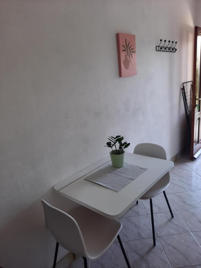 Appartamento Marovito Supetarska Draga Esterno foto