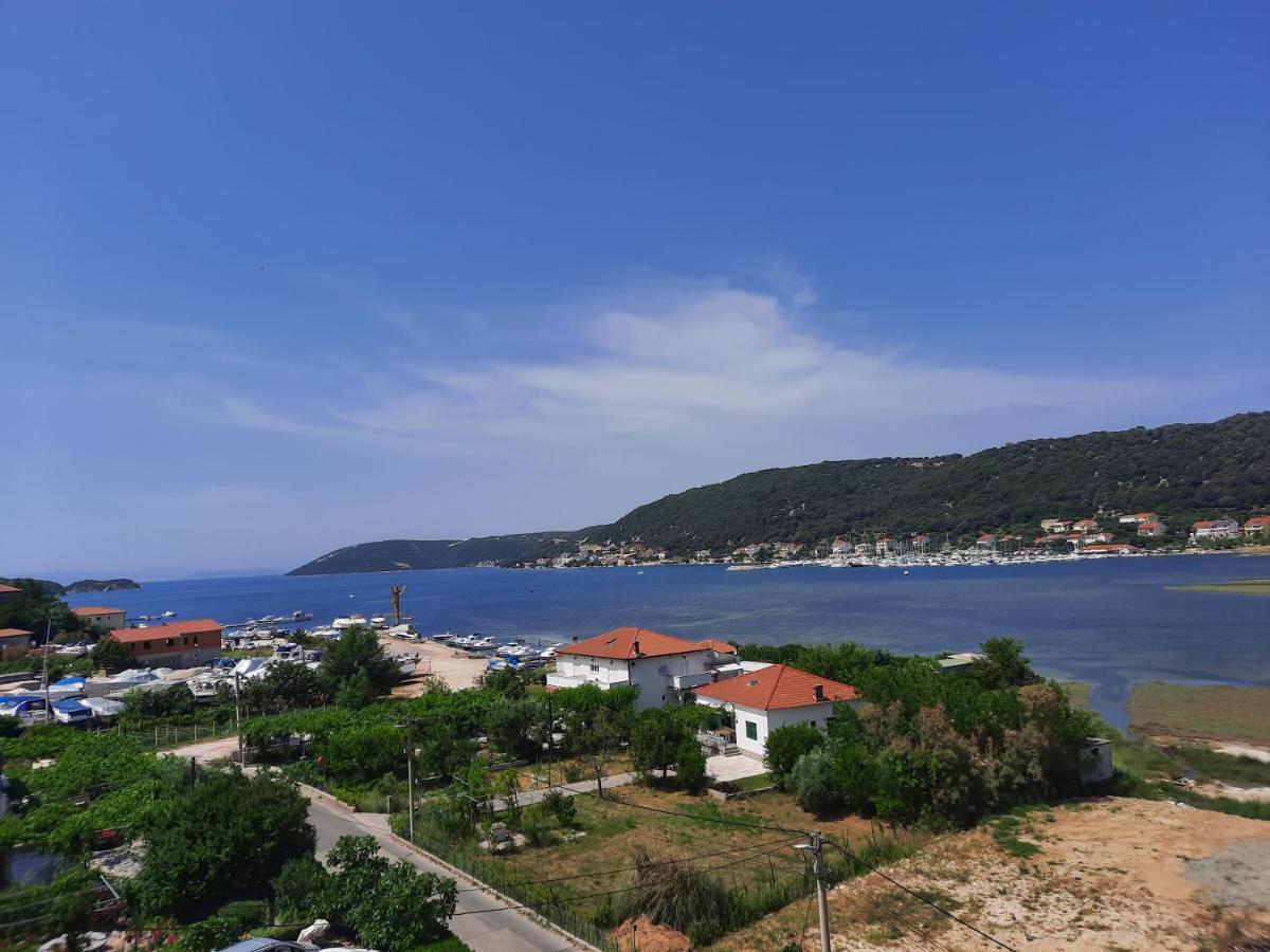 Appartamento Marovito Supetarska Draga Esterno foto