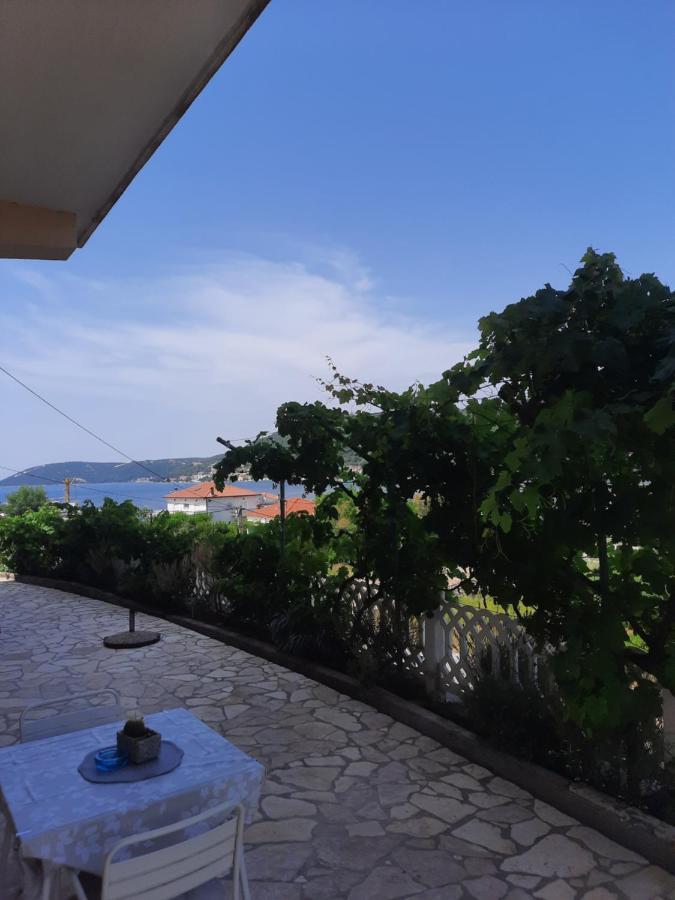 Appartamento Marovito Supetarska Draga Esterno foto