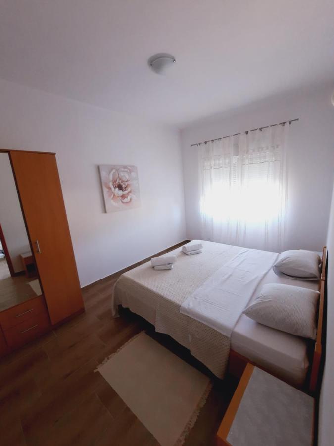 Appartamento Marovito Supetarska Draga Esterno foto