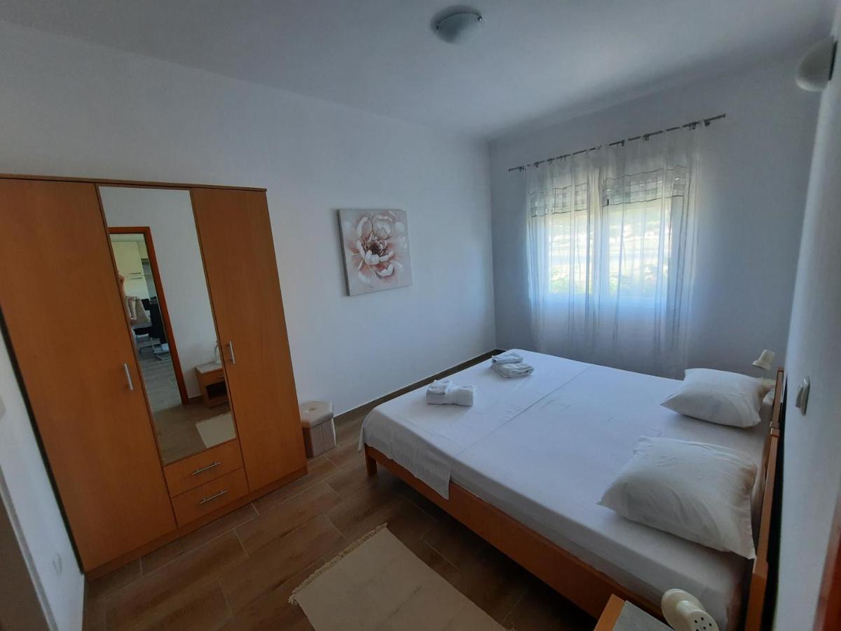 Appartamento Marovito Supetarska Draga Esterno foto