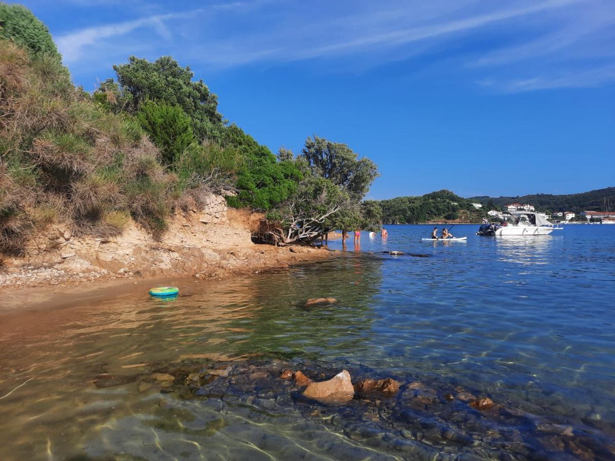 Appartamento Marovito Supetarska Draga Esterno foto